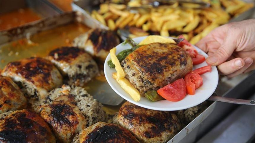 Yılda kişi başı 102 kilogram yiyeceği çöpe atıyoruz